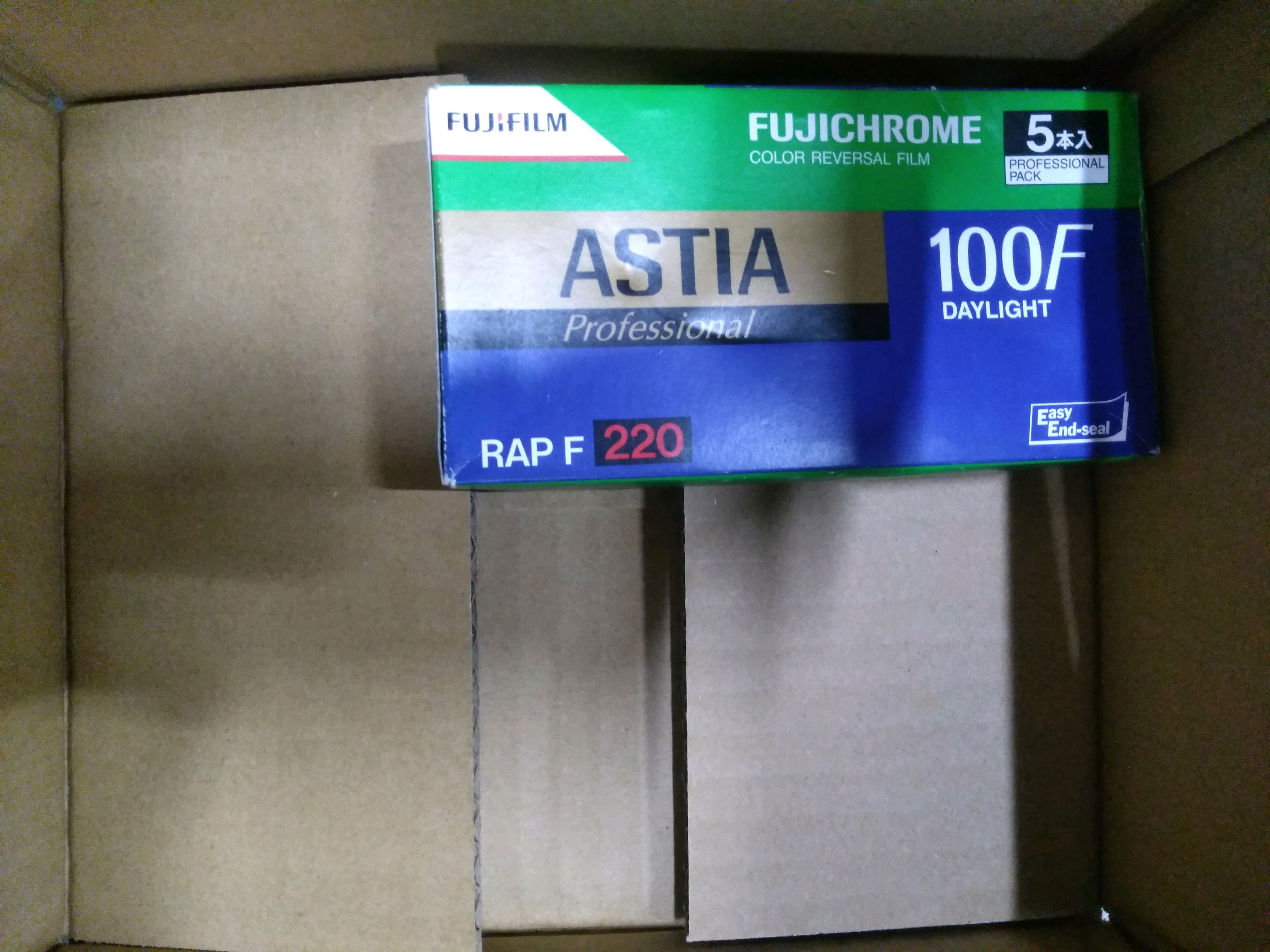 中判フィルム 220 フジフイルム ASTIA 100F PRO160 NS富士フイルム;未使用